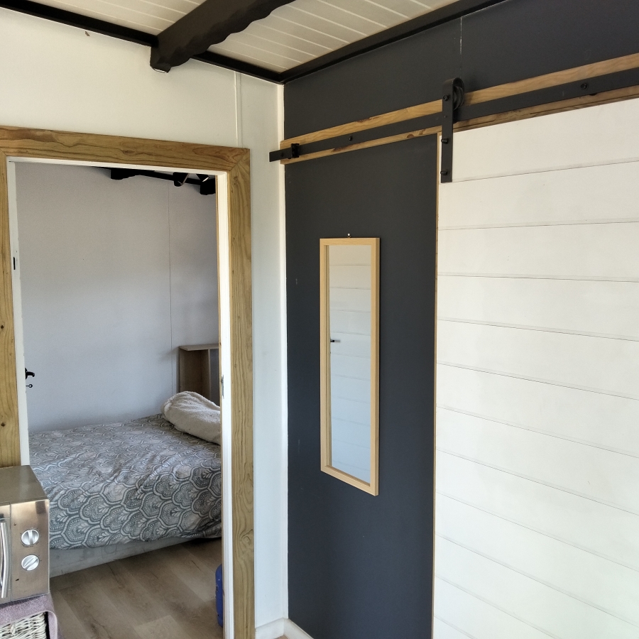 2 Bedroom Property for Sale in Koringberg Western Cape